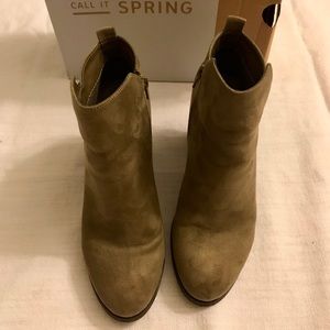 Taupe Ankle Booties 🍁 FINAL PRICE